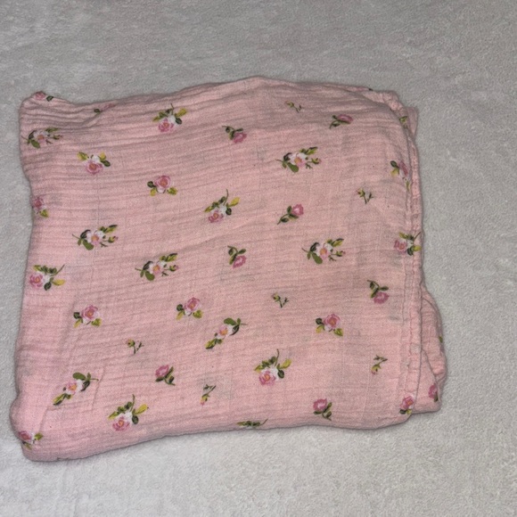 Mom cozy Pink Floral Baby swaddle Blanket - Picture 3 of 7